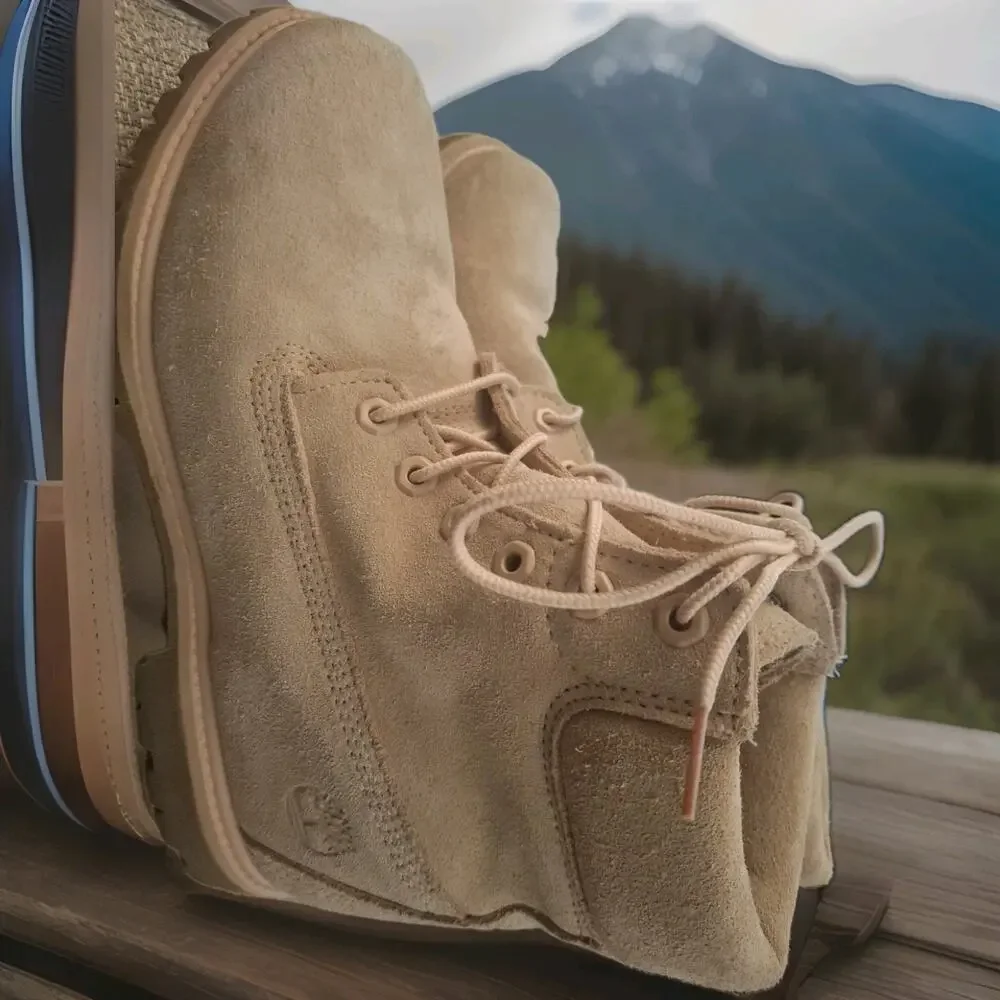 Womens Timberland Boots Primaloft 200 Gram boots Beige Size 10 Defender